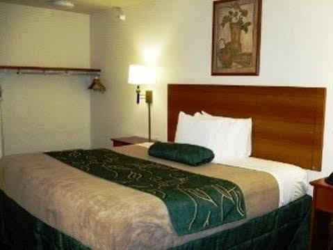 Hotel Baymont By Wyndham 3*